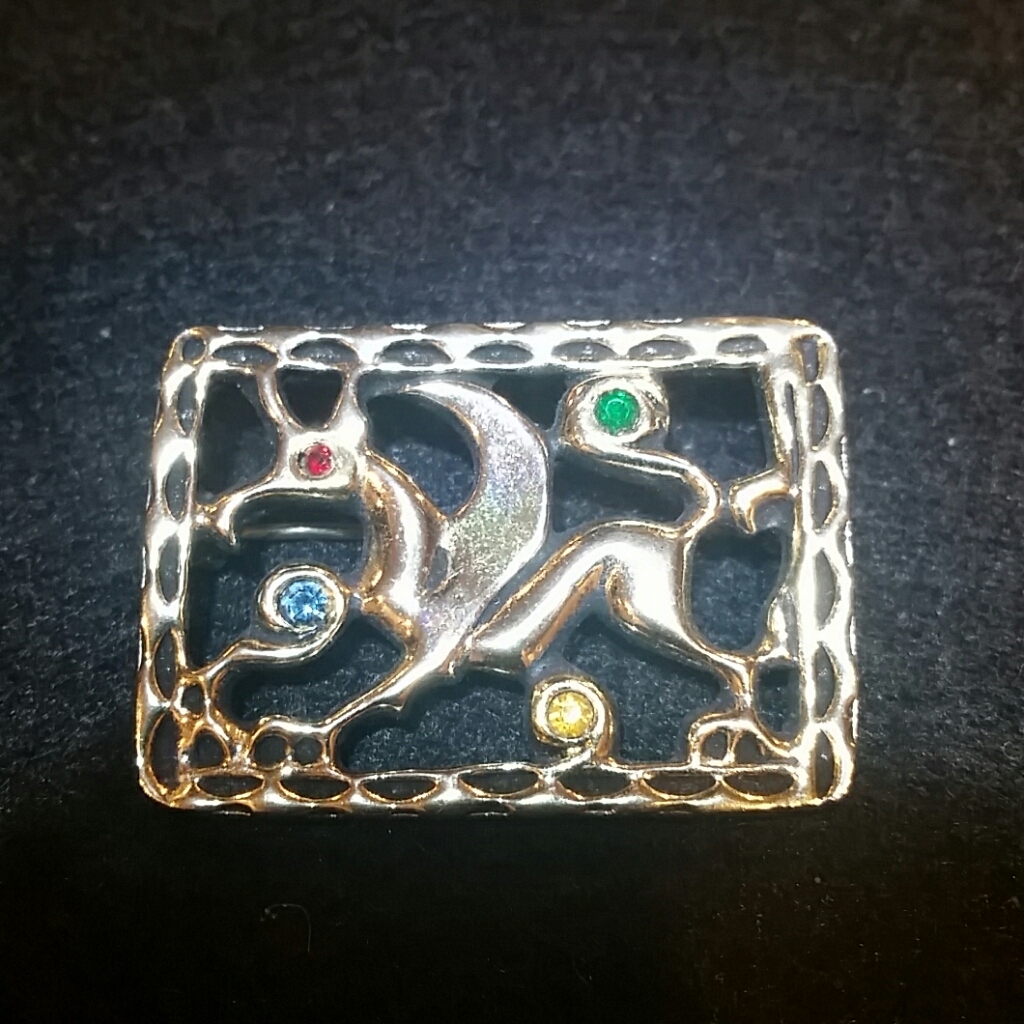 Dragonbrooch